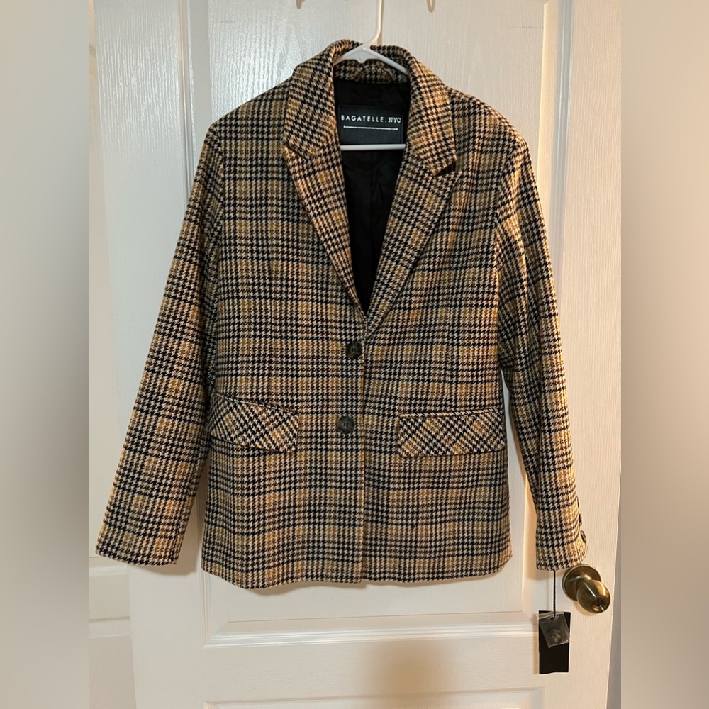 NWT Bagatelle small blazer